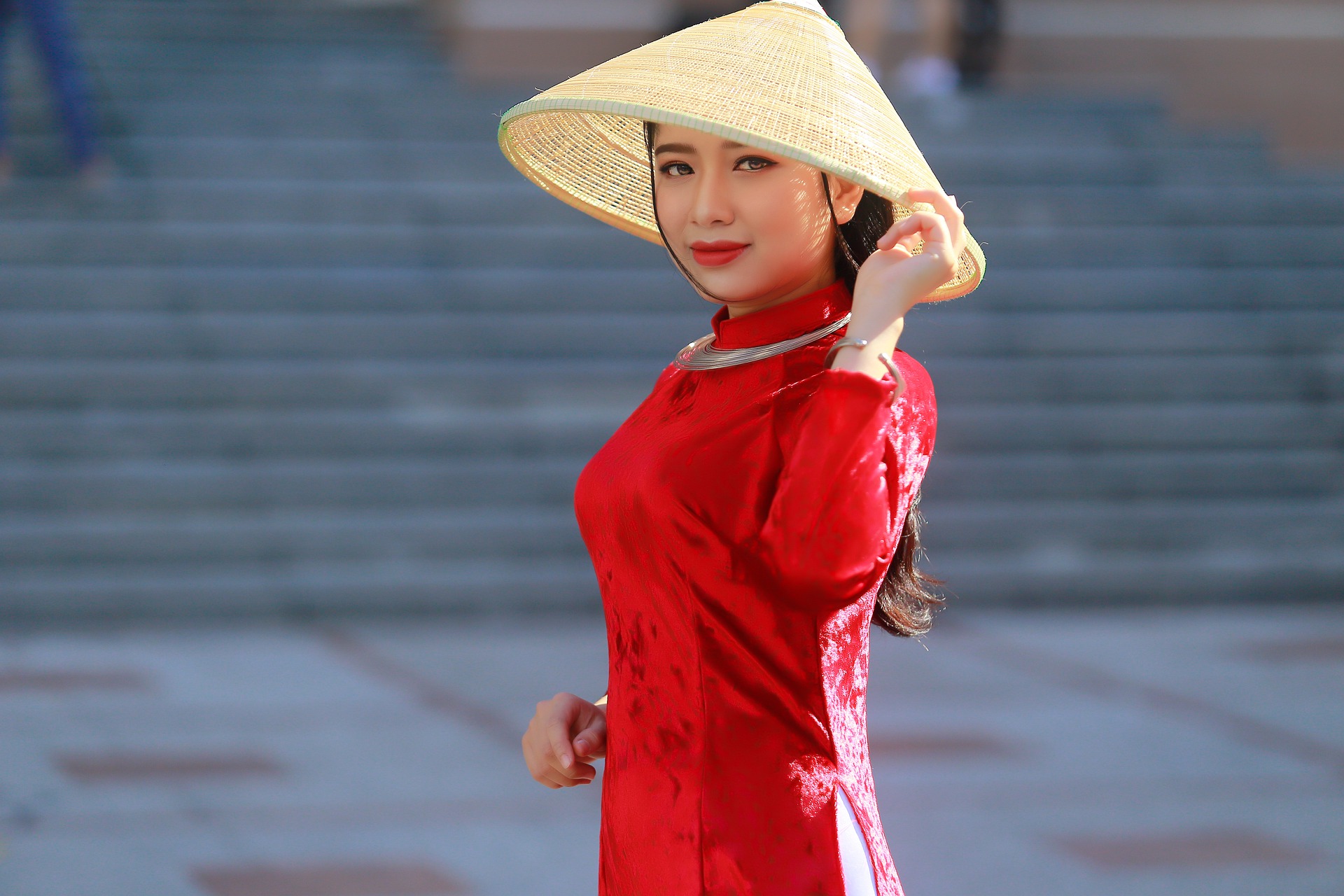 Filipino Girls to Date